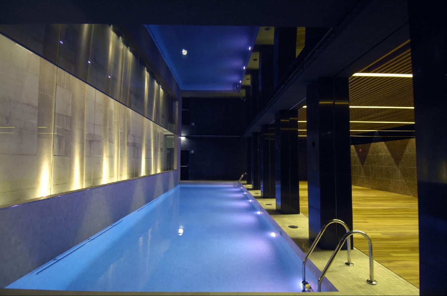 Hotel Alfonso Zaragoza Bagian luar foto